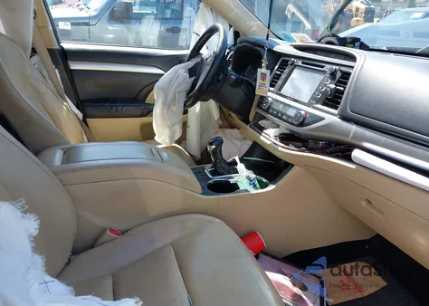 2014 Toyota Highlander Xle V6 z USA, uszkodzony, nr VIN 5TDJKRFH0ES033696